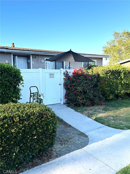 25821 Via Lomas Unit 216, Laguna Hills, CA 92653