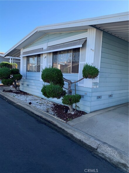 24921 Muirlands Blvd Unit 204, Lake Forest, CA 92630