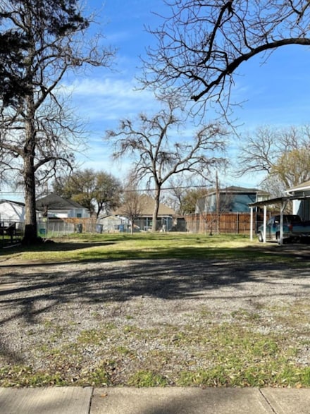 709 Melba St, Dallas, TX 75208