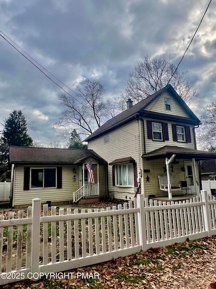 7 Orchard St, Shavertown, PA 18708
