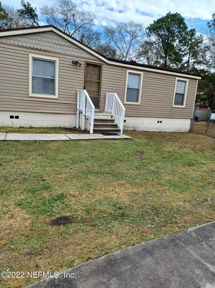 8558 Noroad, Jacksonville, FL 32210