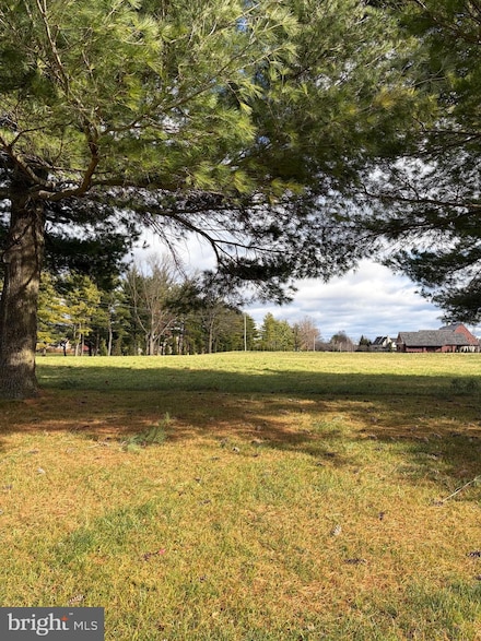 #48 Meadowbreeze Ln, Manheim Township, PA 17543