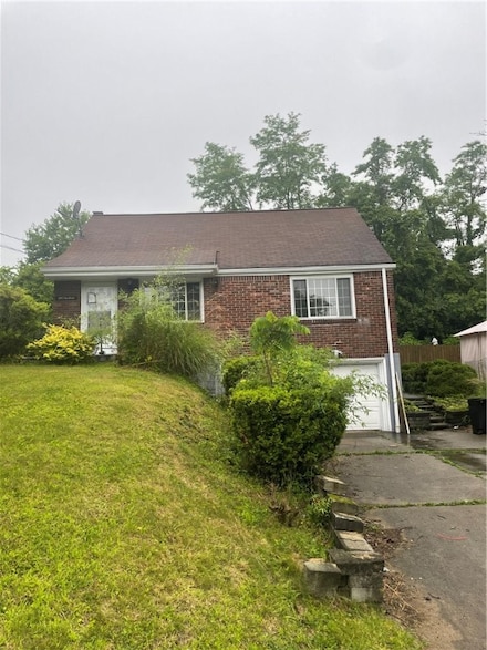 105 Clay Dr, Pittsburgh, PA 15235