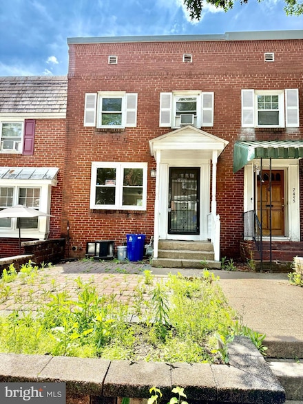 2457 Mercer St, Harrisburg, PA 17104