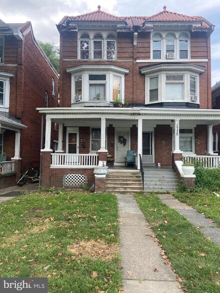 1730 State St, Harrisburg, PA 17103