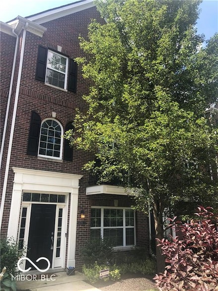 11705 Chant Ln Unit 7, Zionsville, IN 46077