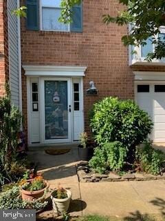 752 Pine Valley Dr, Arnold, MD 21012