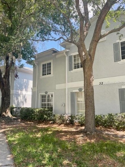 7304 E Bank Dr, Tampa, FL 33617