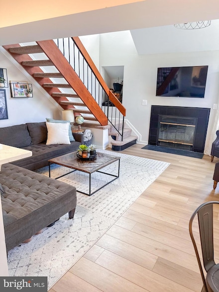 6007 Curtier Dr Unit E, Alexandria, VA 22310
