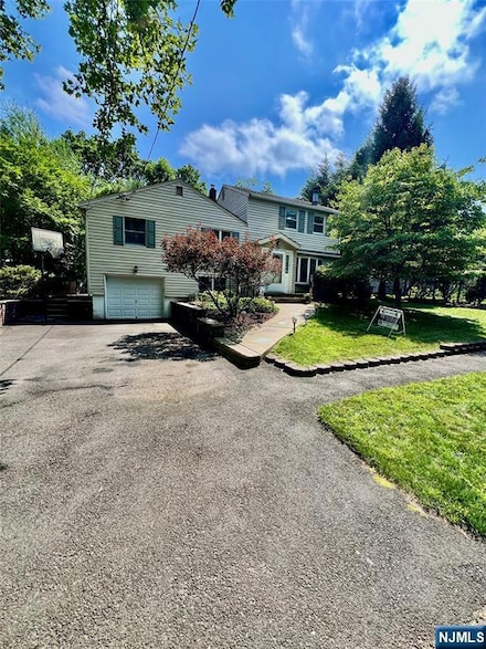 14 Ethel Place, Closter, NJ 07624