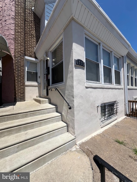 6713 Guyer Ave, Philadelphia, PA 19142