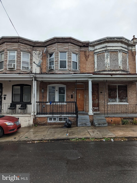 1097 Morton St, Camden, NJ 08104