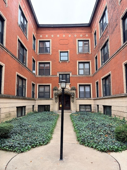 3722 N Sheffield Ave Unit 3S, Chicago, IL 60613