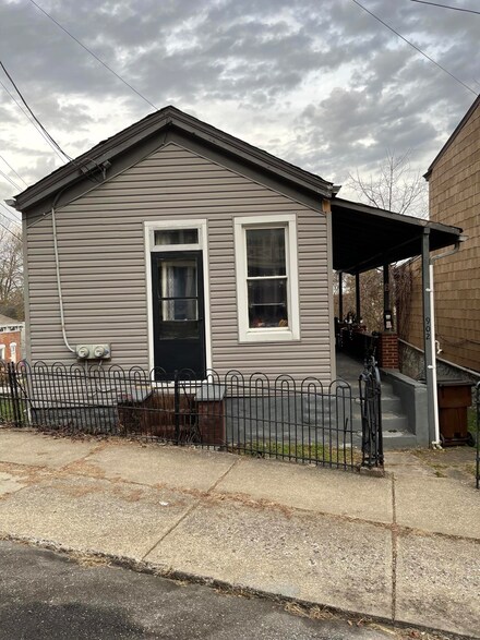 902 Western Ave, Covington, KY 41011