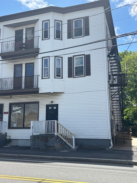 107 Ames St Unit 3, Brockton, MA 02302