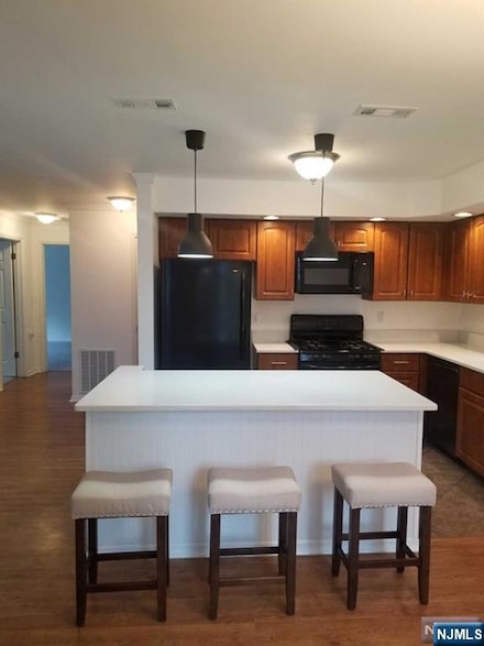 173 Surrey Ct, Ramsey, NJ 07446