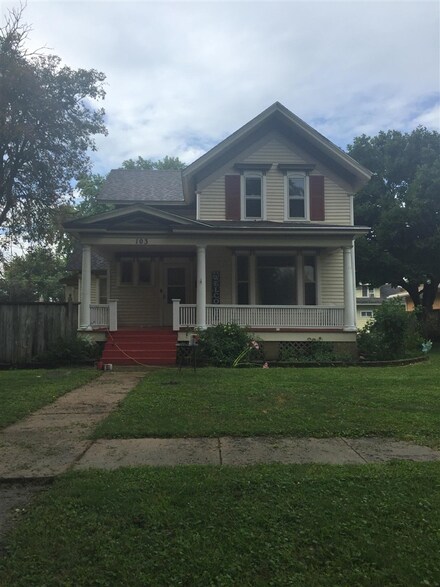 103 W Lowell Ave, Shenandoah, IA 51601