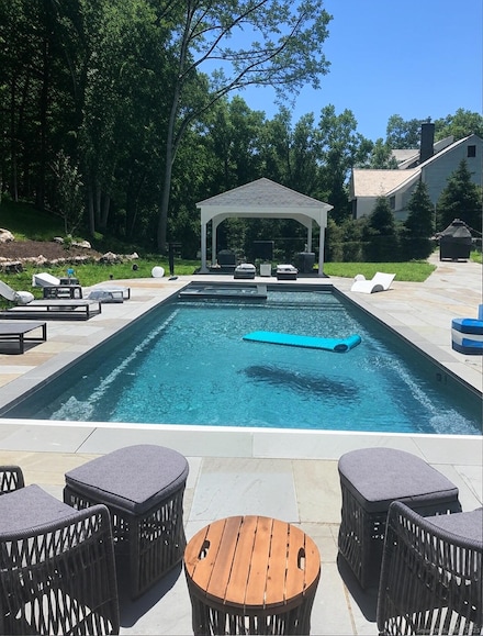 24 Warnock Dr, Westport, CT 06880