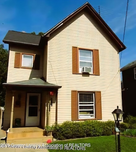 412 N Hickory St, Owosso, MI 48867