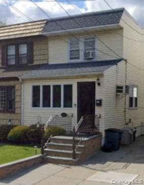 204-11 34th Ave, Flushing, NY 11361