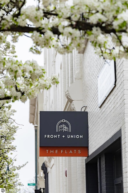 100 E Front St Unit 304, Traverse City, MI 49684