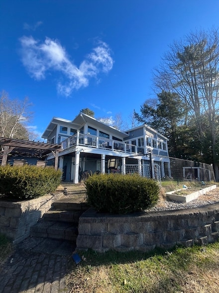 21 Spruce Dr, Ashburnham, MA 01430