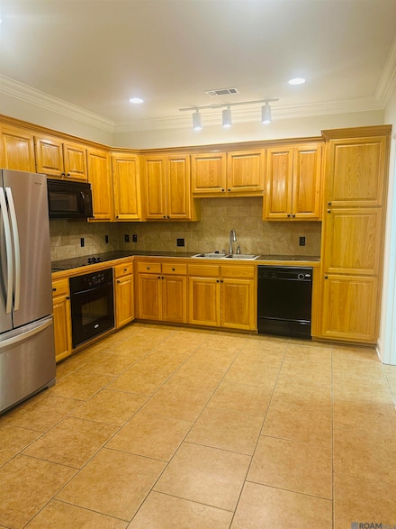 373 River Mill Dr, Brusly, LA 70719