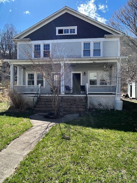 245 W Railroad Ave, Pocahontas, VA 24635