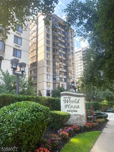 316 Prospect Ave Unit 3G, Hackensack, NJ 07601