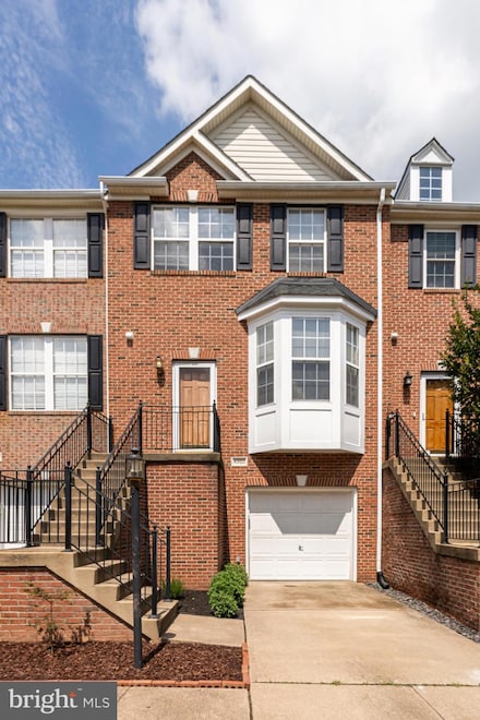 43122 Forest Edge Square, Broadlands, VA 20148