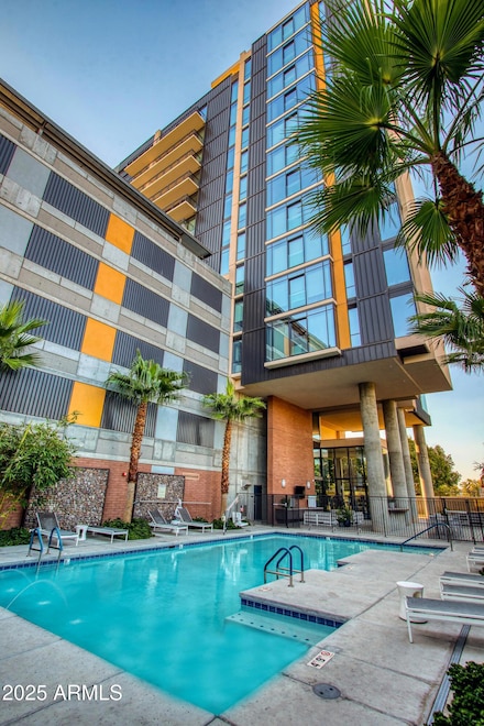 200 W Portland St Unit 1024, Phoenix, AZ 85003