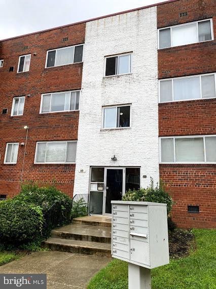 12 Halley Place SE Unit 101, Washington, DC 20032