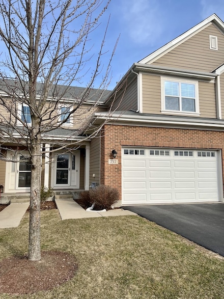 757 N Winchester Dr, Palatine, IL 60067