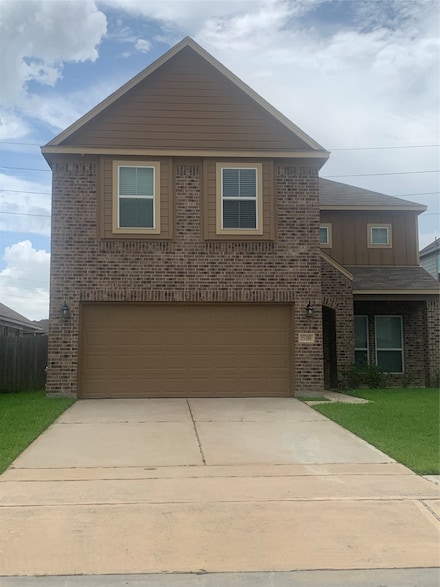 15318 Laceleaf Trail, Houston, TX 77044