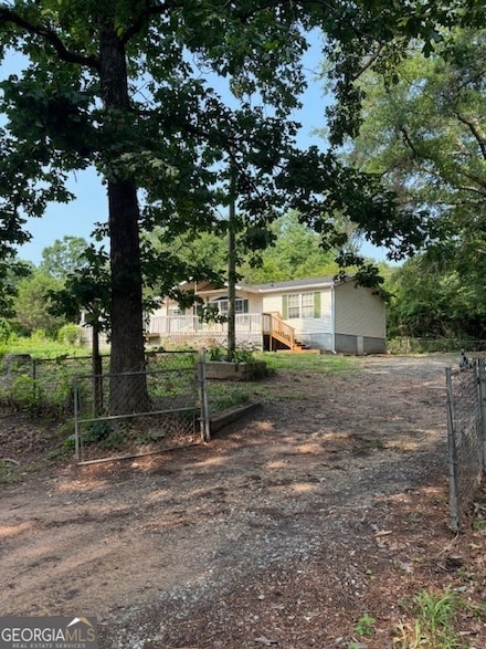 176 Springdale Rd, Jackson, GA 30233