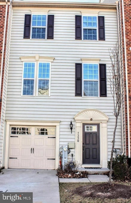 7330 Freebird Ln, Elkridge, MD 21075