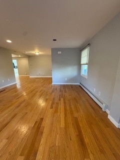 14 Elizabeth St, Branford, CT 06405