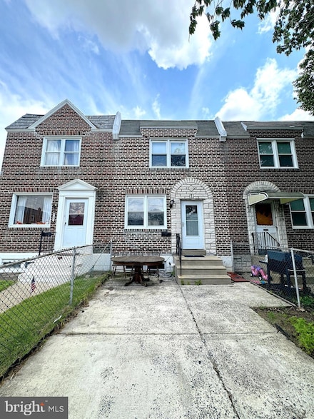 4137 Passmore St, Philadelphia, PA 19135