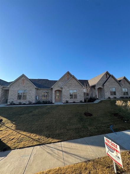 207 Edgewood Cir, Little Rock, AR 72223