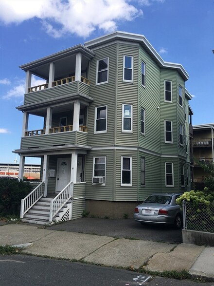 19 New Hampshire Ave Unit 3, Somerville, MA 02145