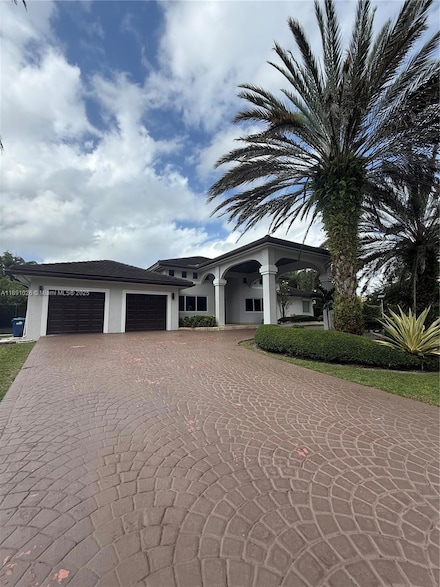 17610 SW 80th Ct, Palmetto Bay, FL 33157