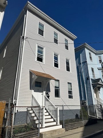 6 Porter St Unit 2, Jamaica Plain, MA 02130