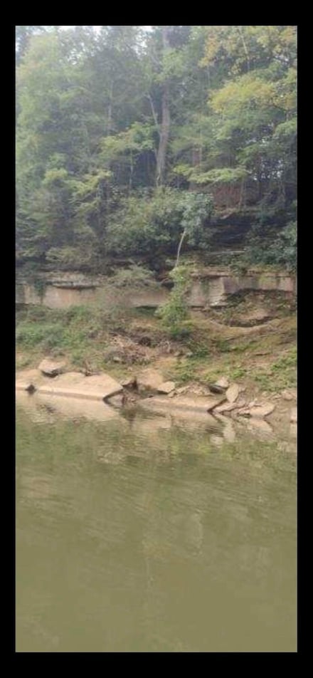 7 Pine Grove Rd, Beattyville, KY 41311