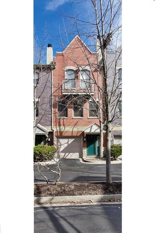 516 E 32nd St Unit C, Chicago, IL 60616