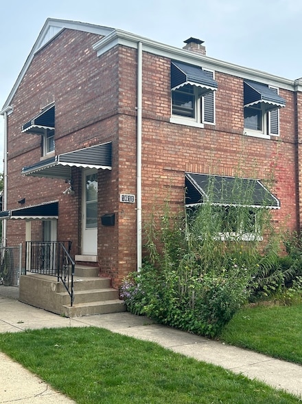 1611 N 19th Ave, Melrose Park, IL 60160