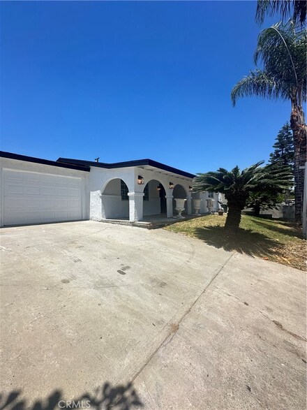 203 S Hambledon Ave, La Puente, CA 91744
