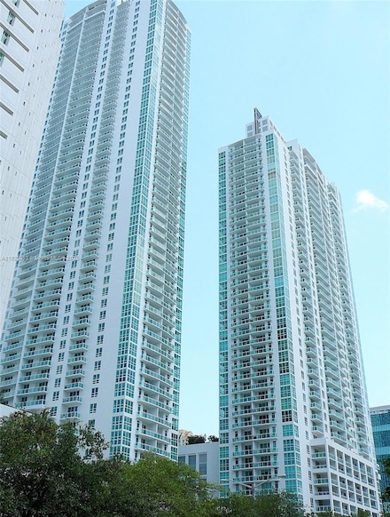951 Brickell Ave Unit 3509, Miami, FL 33131