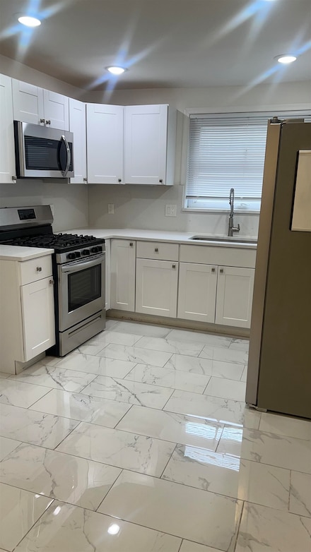 85 W 26th St Unit 1, Bayonne, NJ 07002