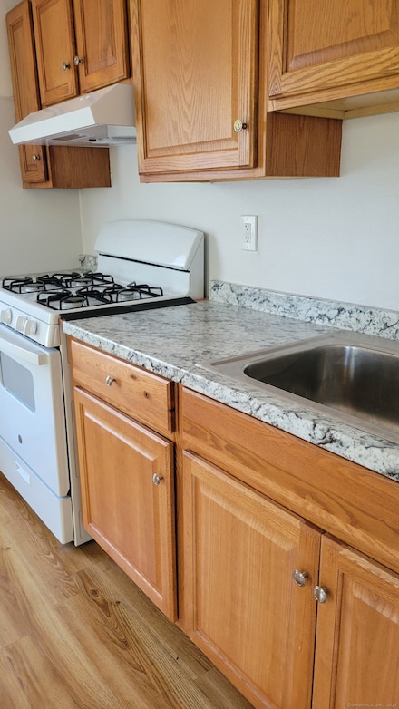 6 Pleasant St Unit 2, Norwalk, CT 06855