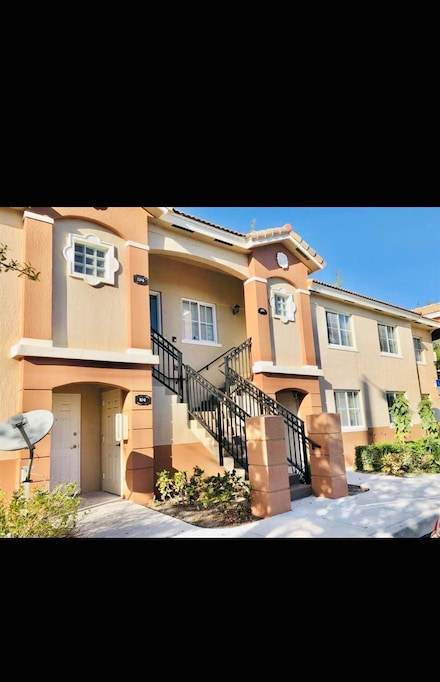3500 Briar Bay 203 Blvd Unit 203, West Palm Beach, FL 33411